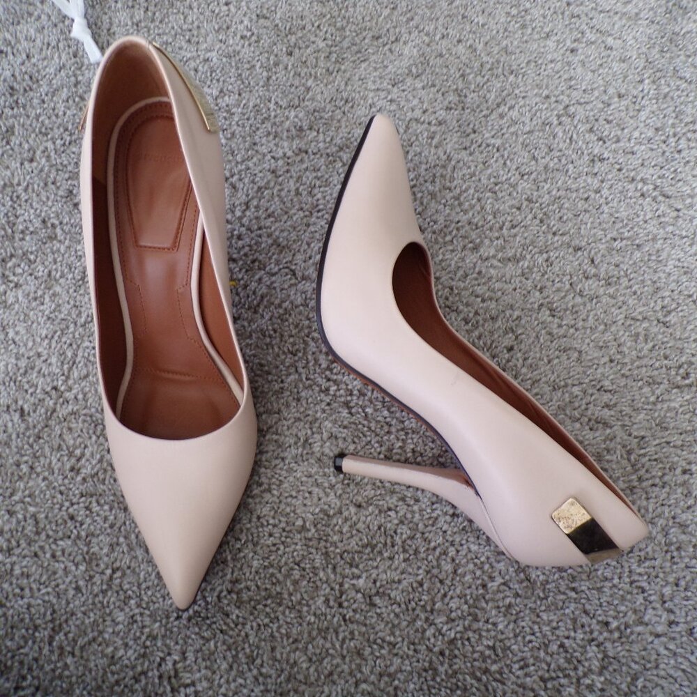 Givenchy leather cream pumps 40 made in ITALY - Picture 1 of 12